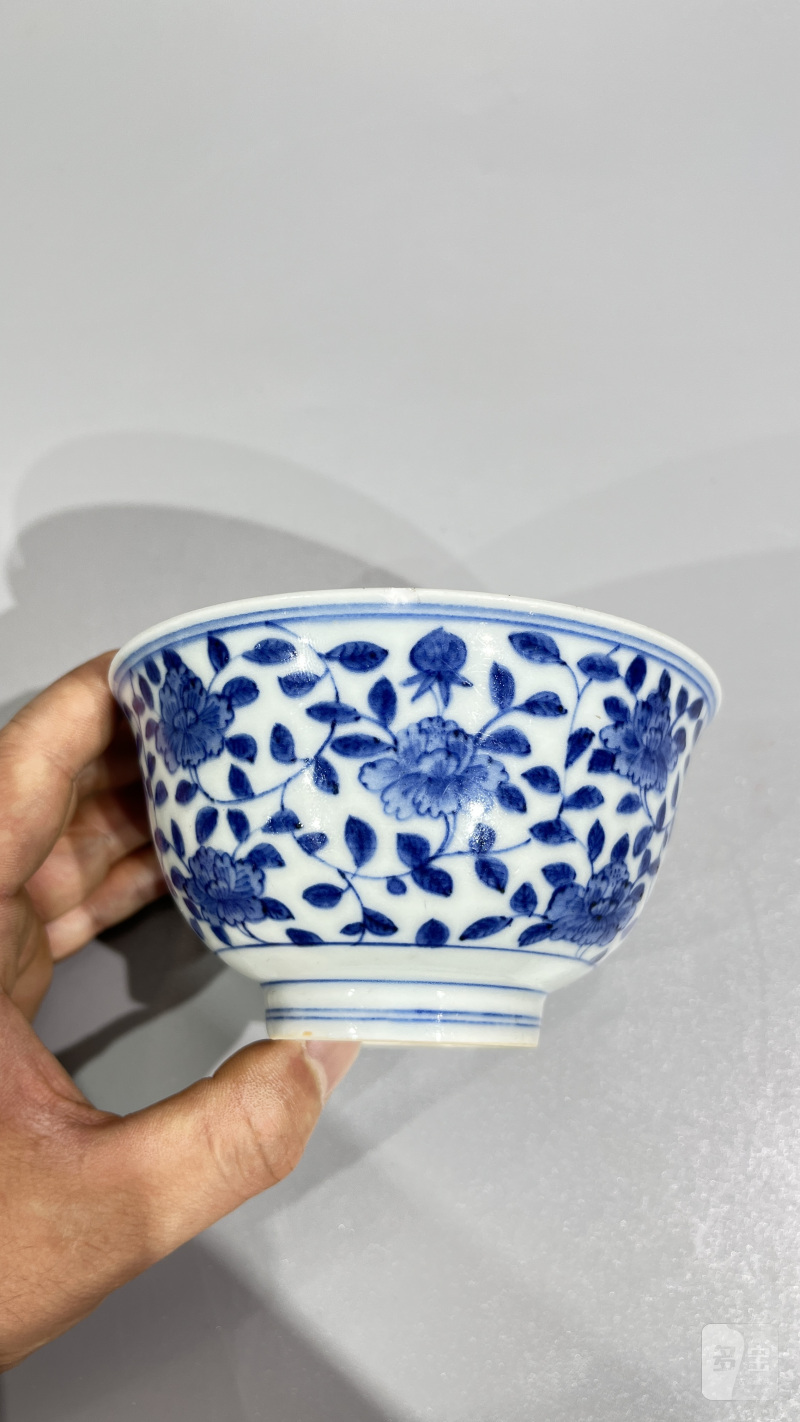 明 青花缠枝花卉纹碗 - 图4